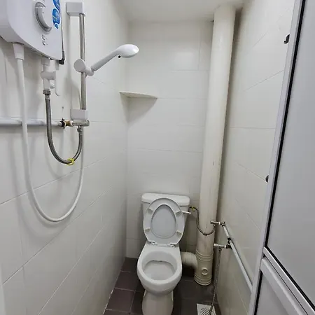 Homestay Near To Georgetown Jelutong Luaran gambar
